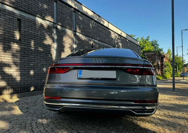 Audi A8 cena 272656 przebieg: 39500, rok produkcji 2021 z Łódź małe 562